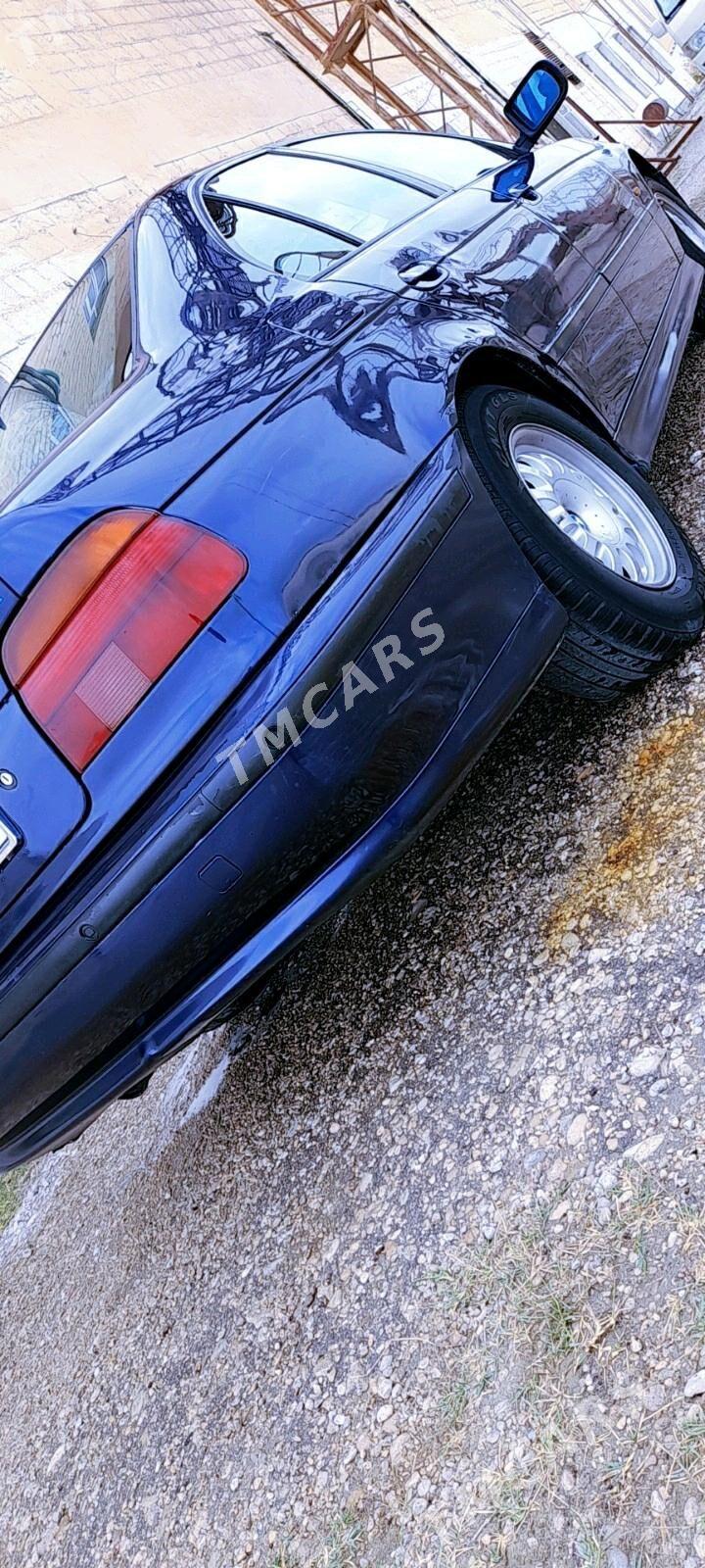 BMW 528 1996 - 78 000 TMT - Esenguly - img 5