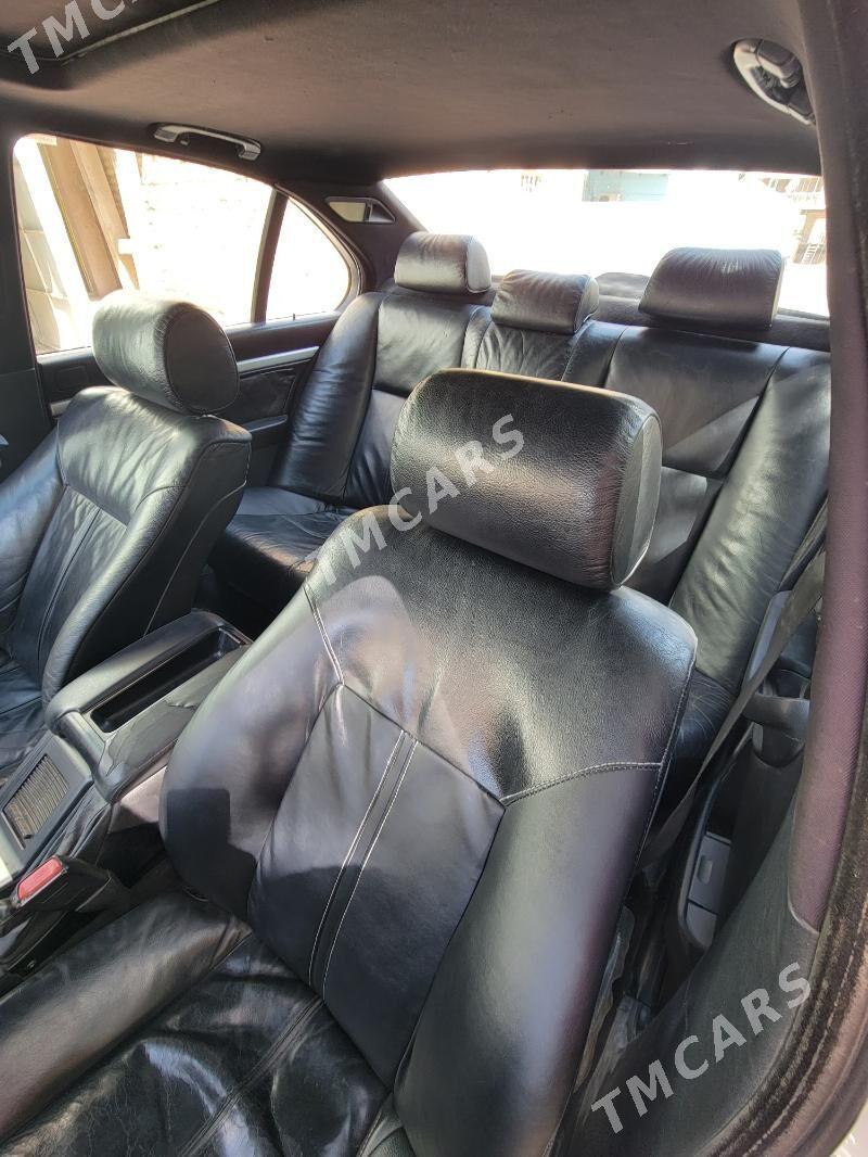 BMW 5 Series 2001 - 110 000 TMT - Sarahs - img 5
