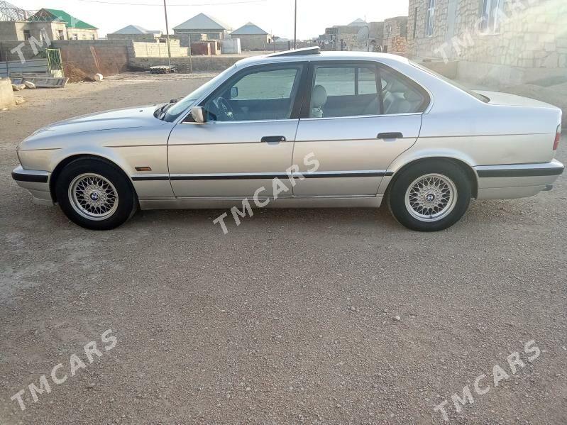 BMW 525 1995 - 70 000 TMT - Джебел - img 4
