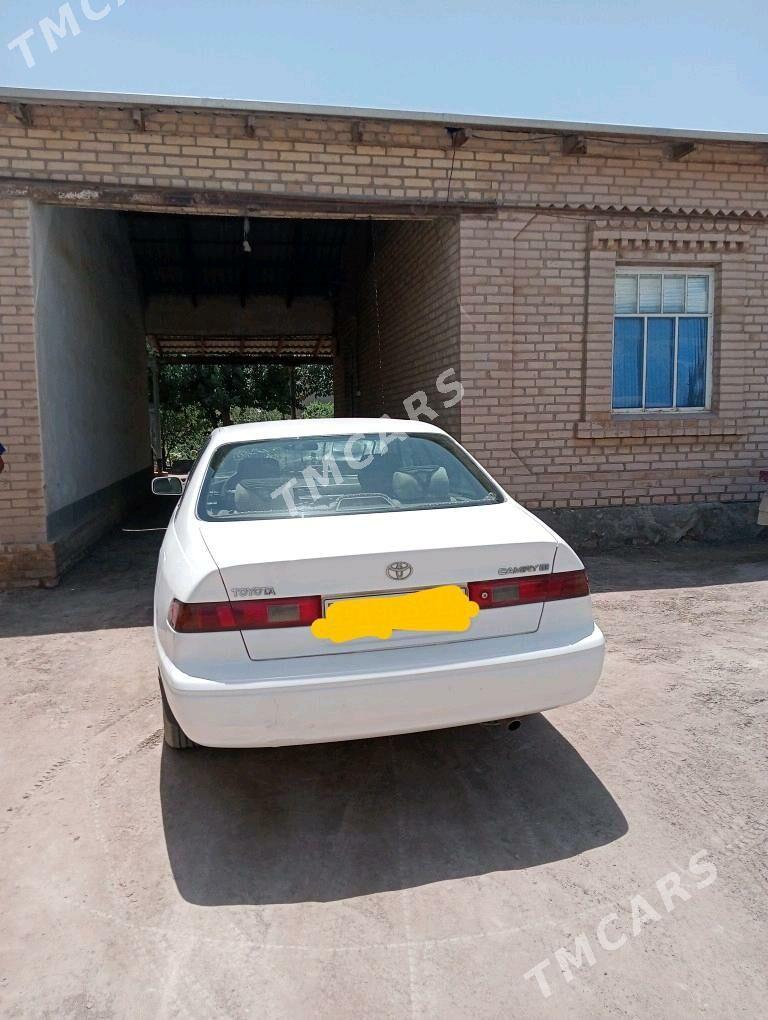 Toyota Camry 1999 - 120 000 TMT - Kerki - img 2