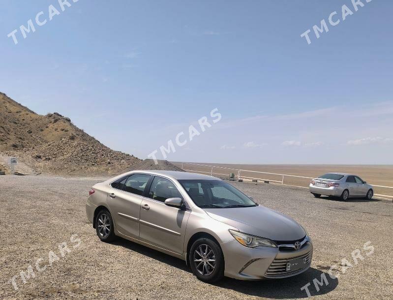 Toyota Camry 2017 - 250 000 TMT - Мары - img 2