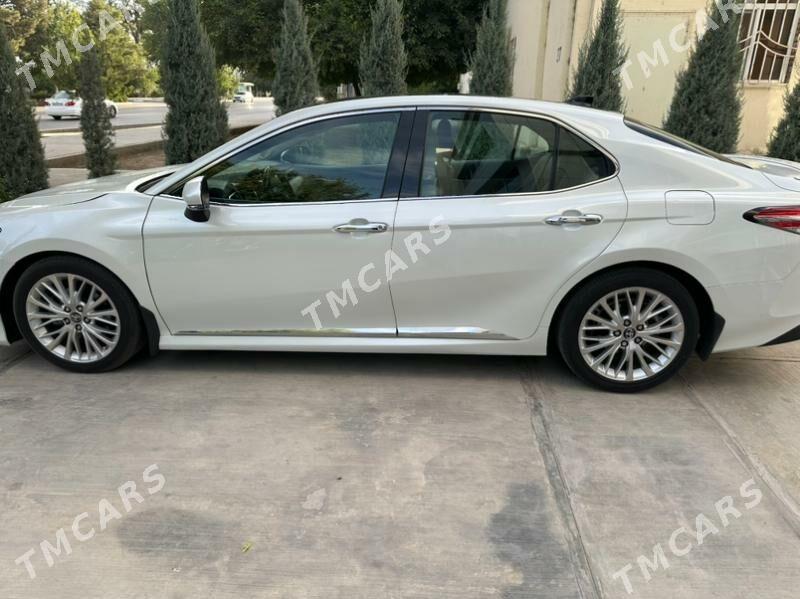 Toyota Camry 2018 - 415 000 TMT - Ашхабад - img 5