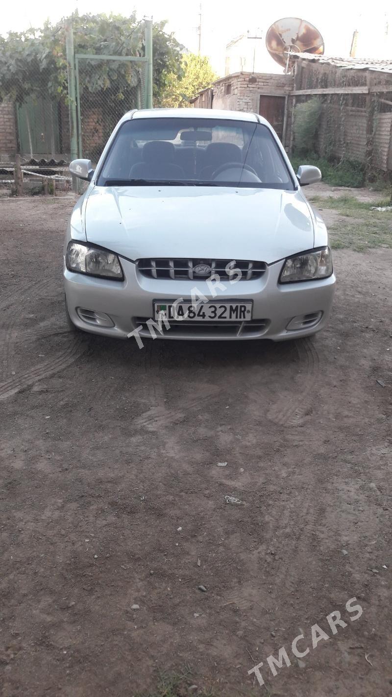 Hyundai Accent 2001 - 54 000 TMT - Байрамали - img 2