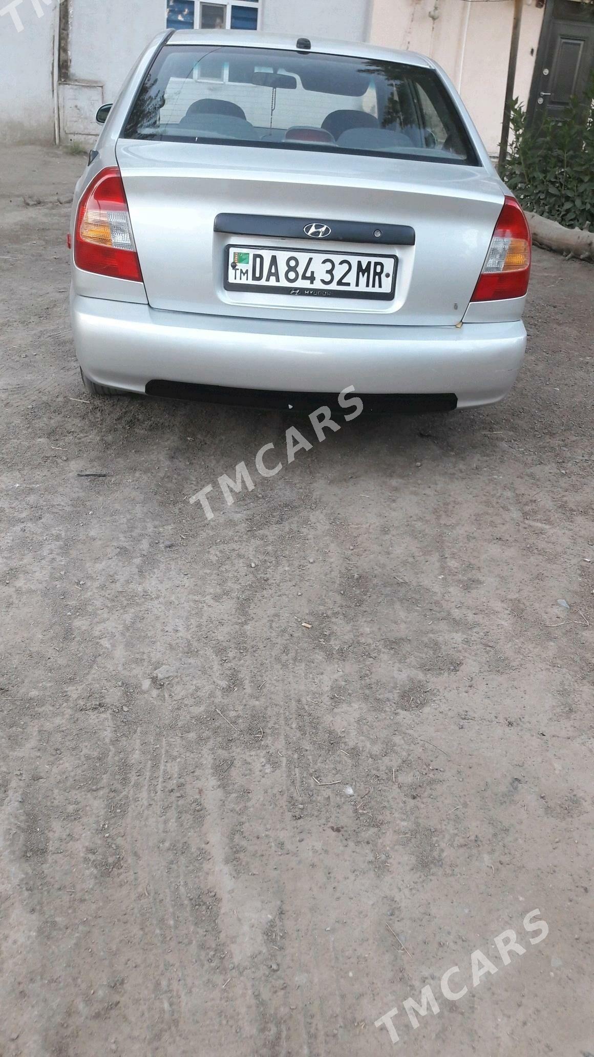 Hyundai Accent 2001 - 54 000 TMT - Байрамали - img 3
