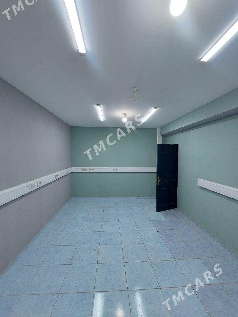Arenda podwal 2 komnat - Мир 2 - img 2