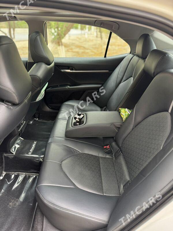 Toyota Camry 2018 - 325 000 TMT - Aşgabat - img 2
