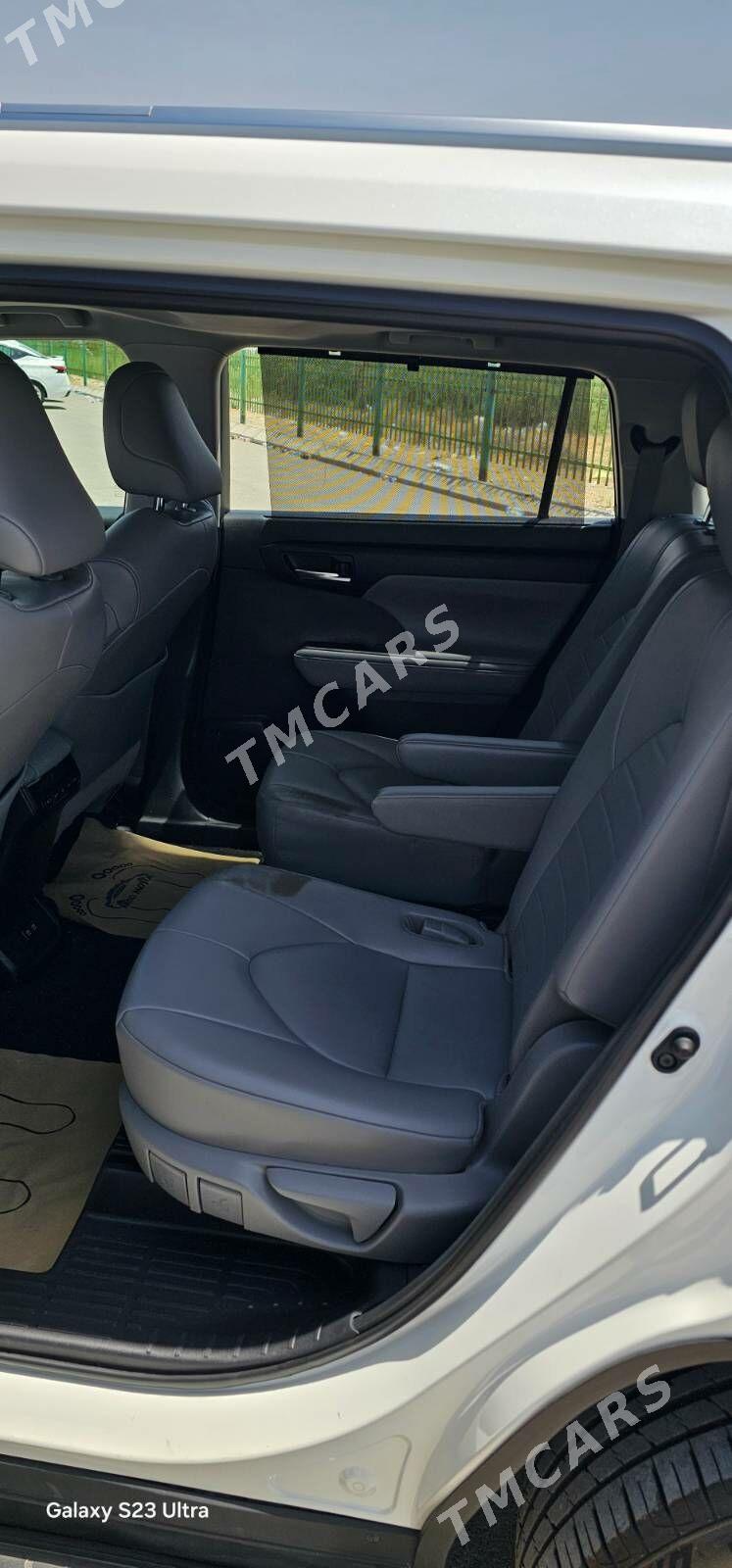 Toyota Highlander 2020 - 635 000 TMT - Ашхабад - img 6