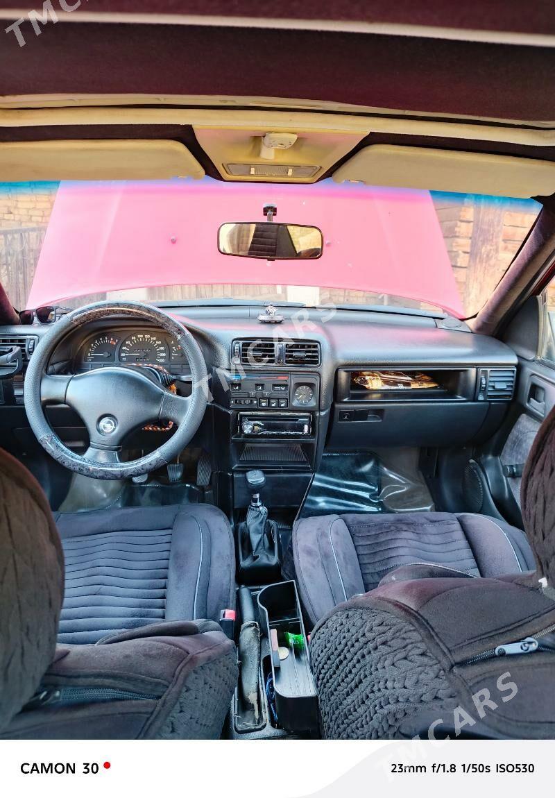 Opel Vectra 1989 - 46 000 TMT - Mary - img 3