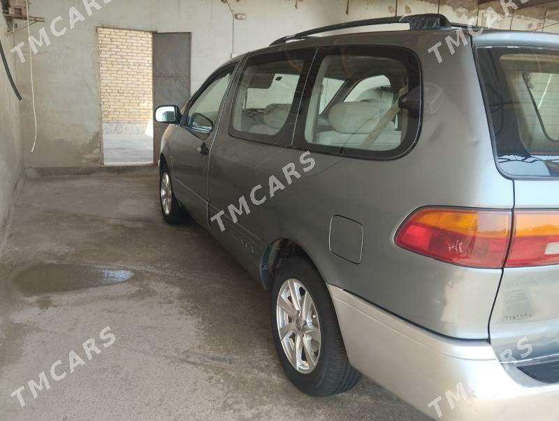 Toyota Sienna 1999 - 110 000 TMT - Mary - img 8