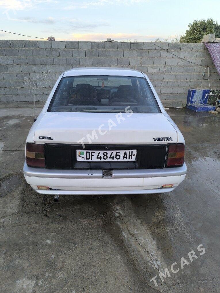 Opel Vectra 1990 - 24 000 TMT - Kaka - img 3