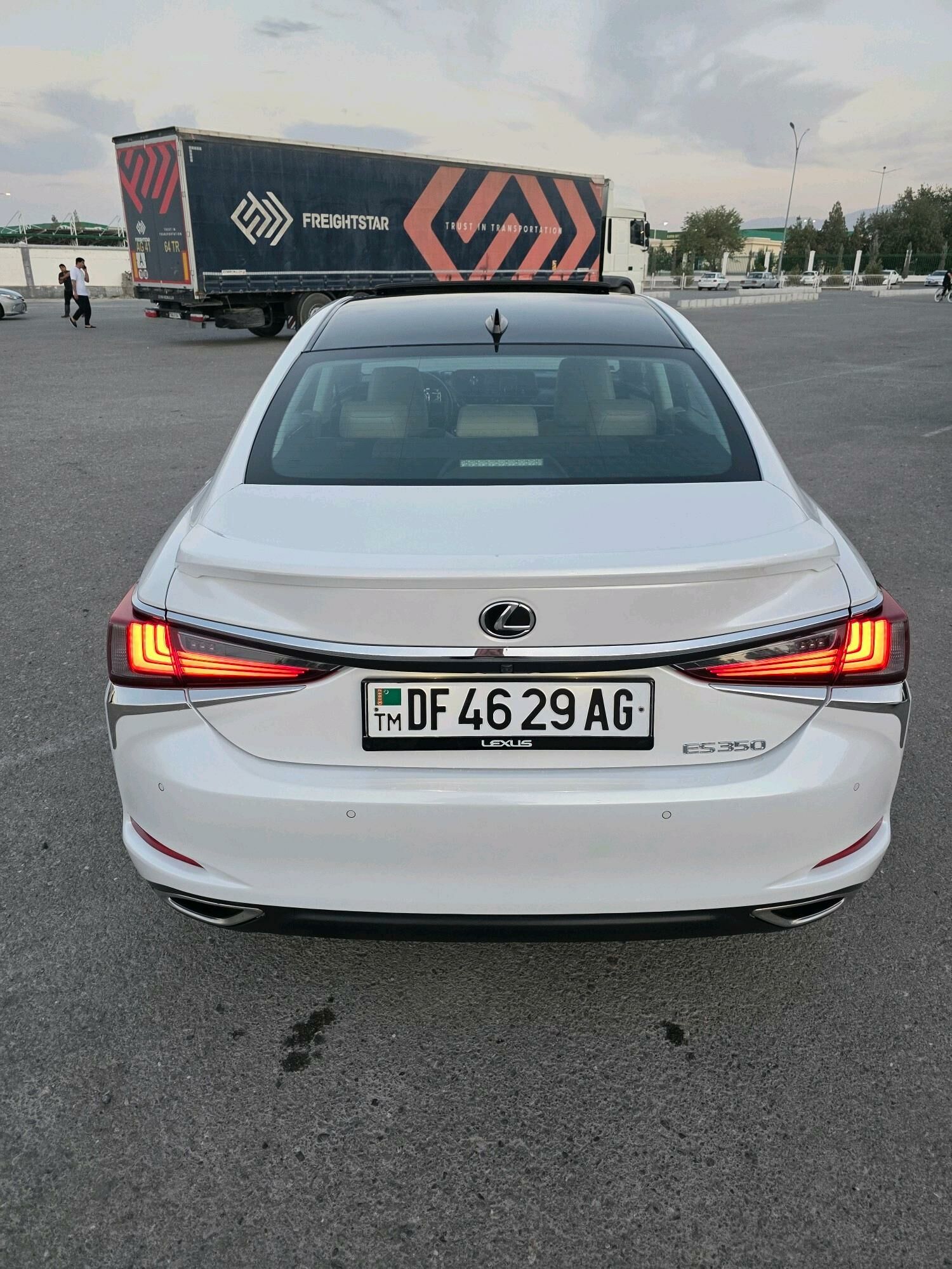Lexus ES 350 2021 - 525 000 TMT - Büzmeýin GRES - img 6