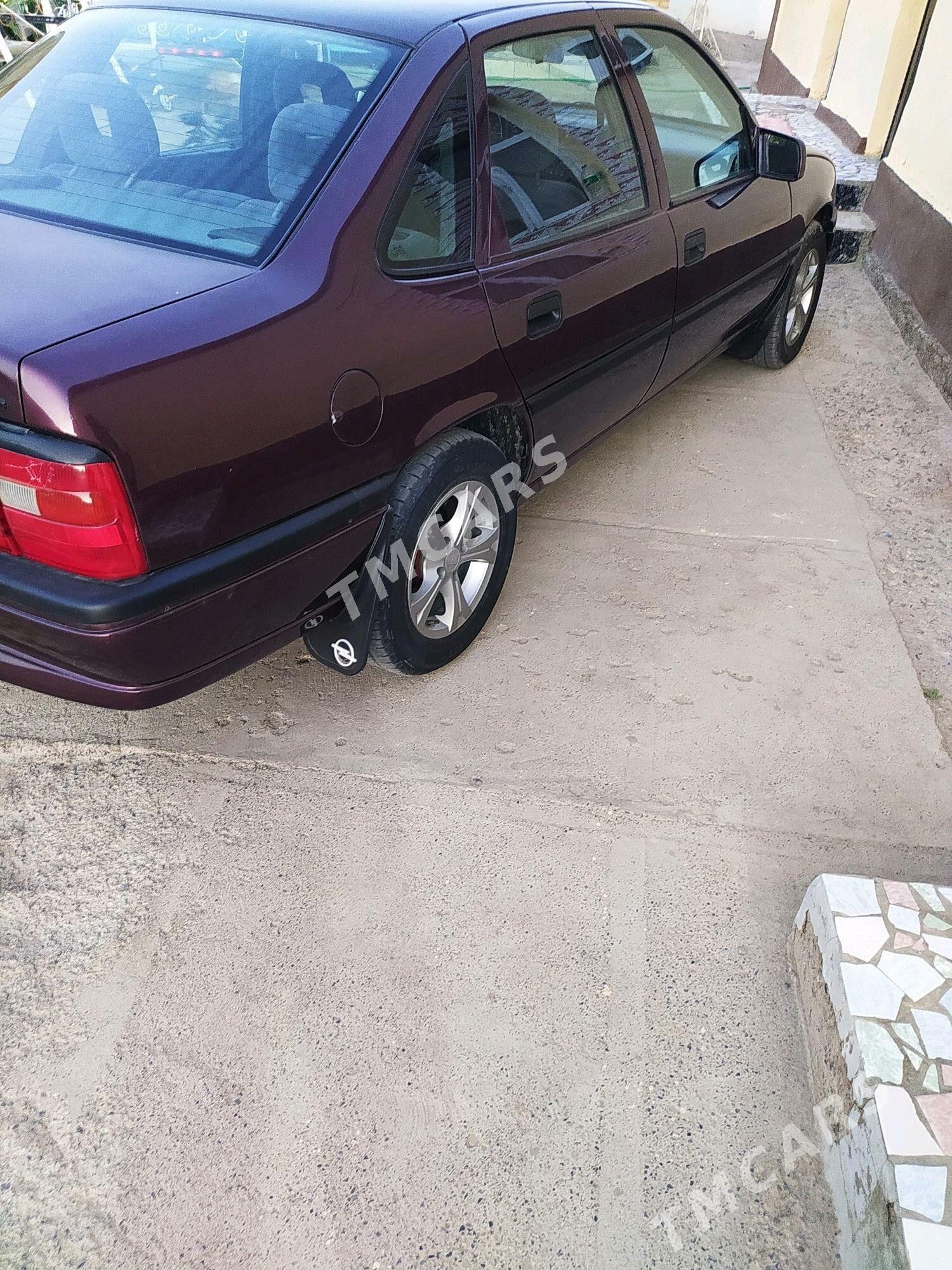 Opel Vectra 1993 - 50 000 TMT - Мары - img 3