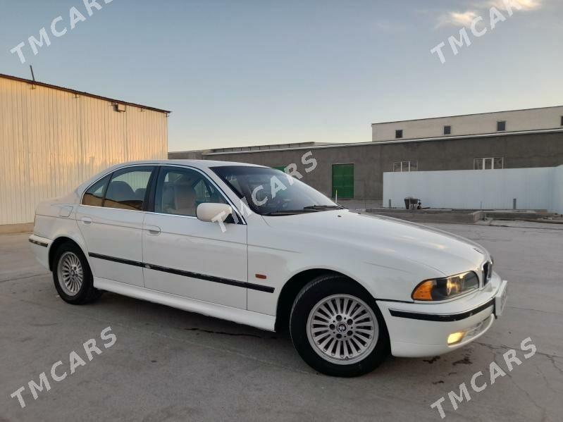 BMW E39 1998 - 120 000 TMT - Мары - img 2