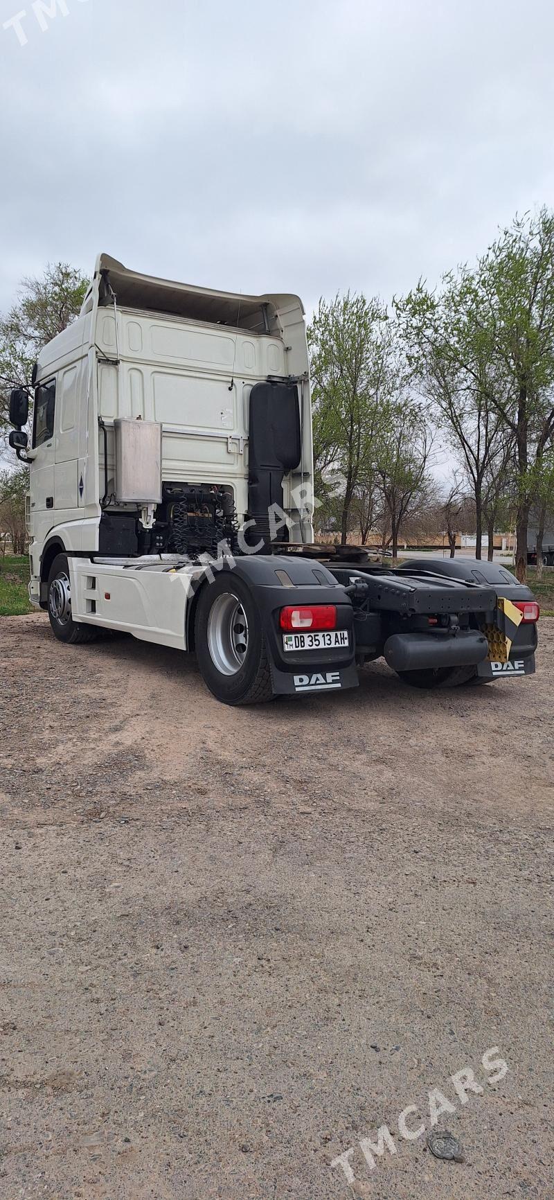 DAF 480 2018 - 799 500 TMT - Sarahs - img 3