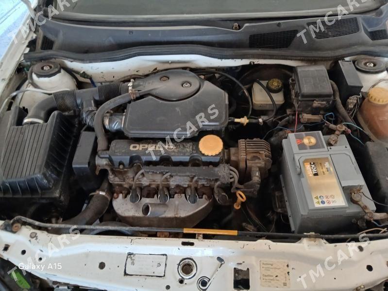 Opel Astra 1999 - 64 000 TMT - Байрамали - img 8