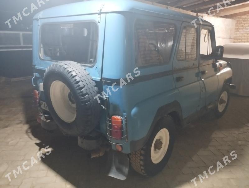 UAZ 469 2000 - 26 000 TMT - Ýolöten - img 3