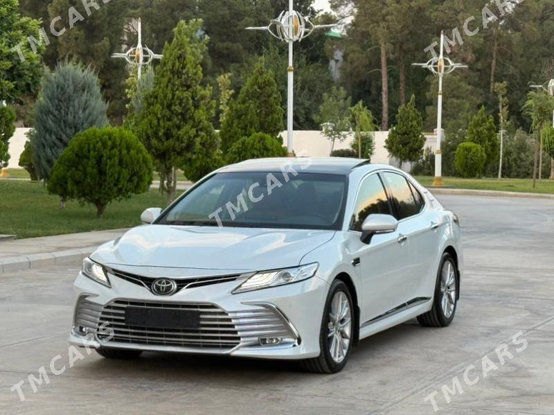 Toyota Camry 2022 - 587 000 TMT - Ашхабад - img 2