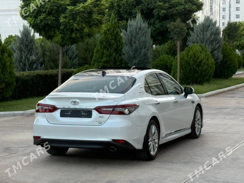 Toyota Camry 2022 - 587 000 TMT - Ашхабад - img 4