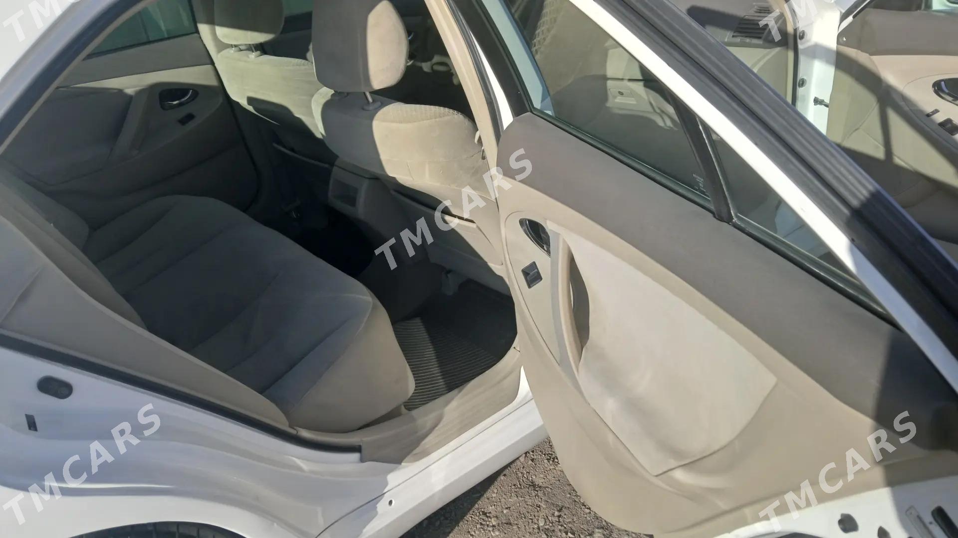 Toyota Camry 2008 - 140 000 TMT - Гызыларбат - img 4