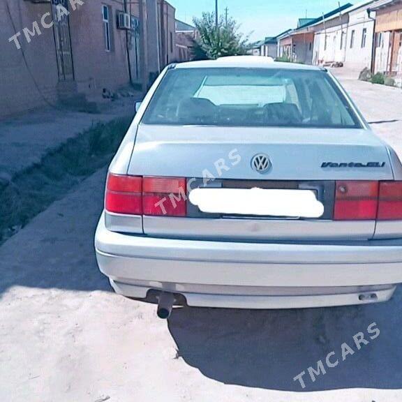 Volkswagen GLI 1992 - 30 000 TMT - Гурбансолтан Едже - img 1