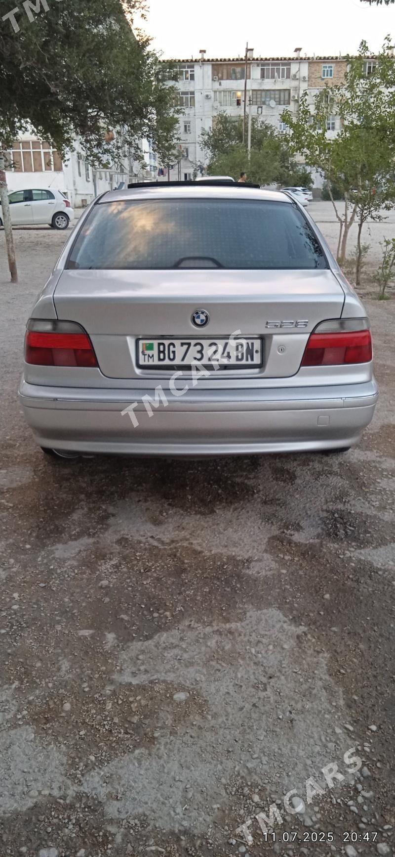 BMW 528 1997 - 90 000 TMT - Balkanabat - img 3