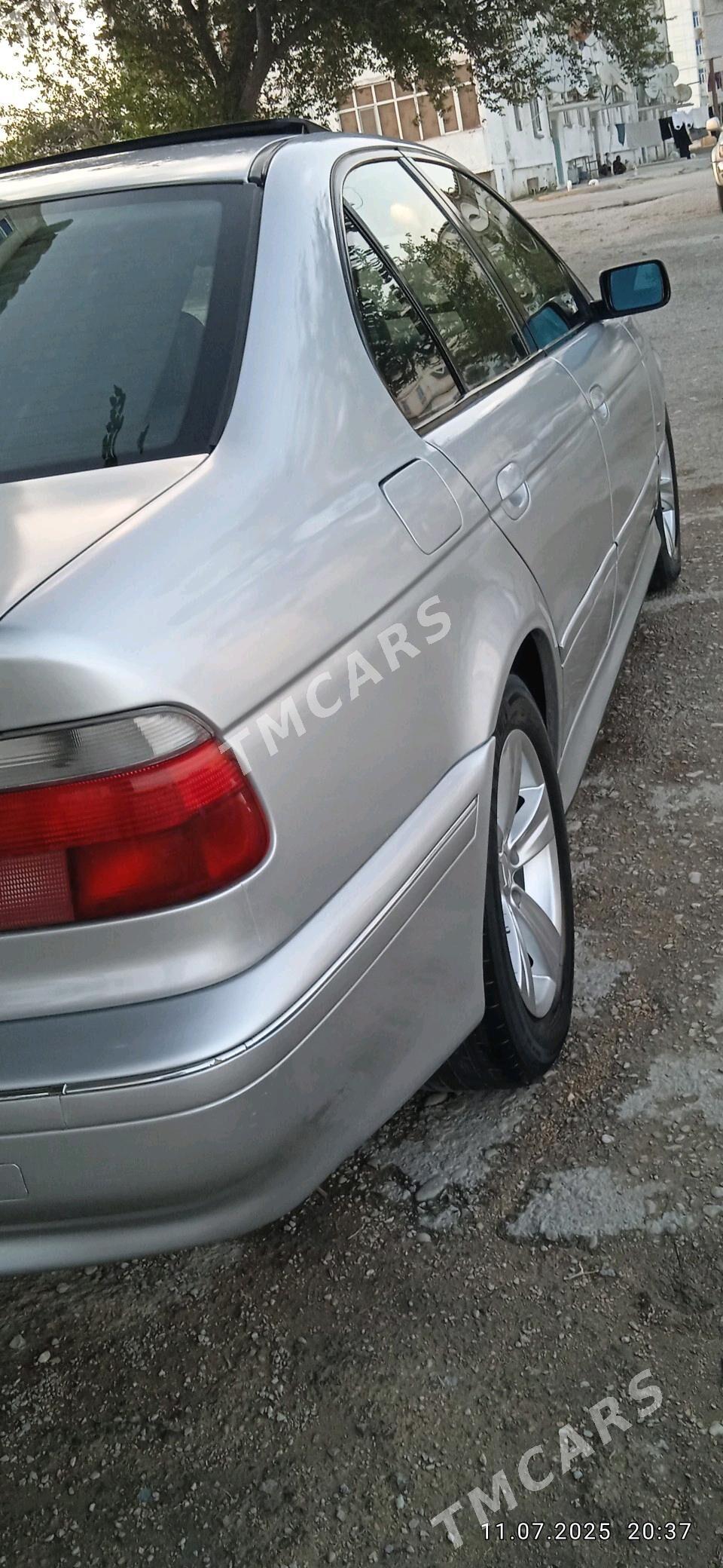 BMW 528 1997 - 90 000 TMT - Balkanabat - img 6