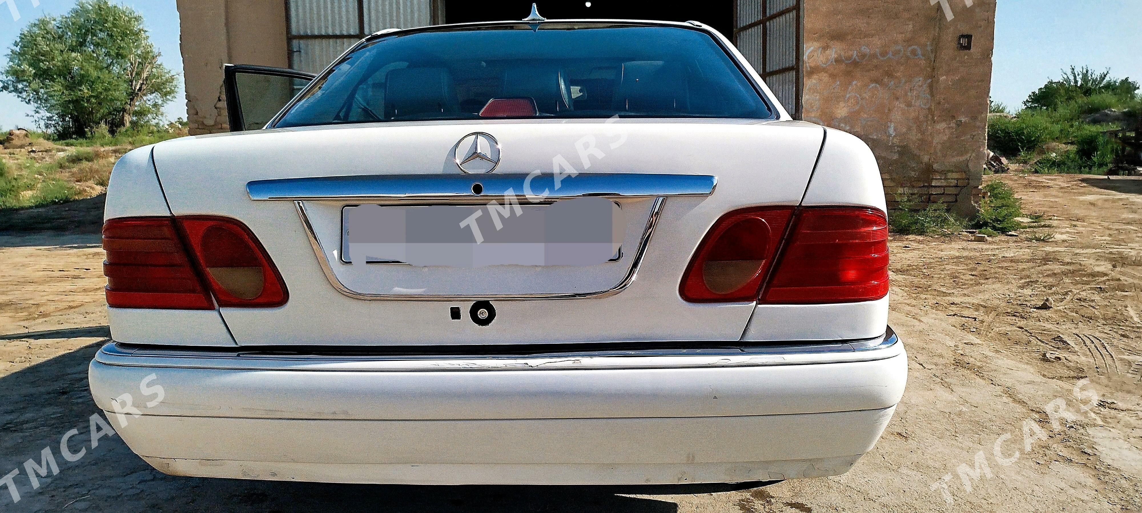Mercedes-Benz 300E 1997 - 65 000 TMT - Туркменгала - img 3