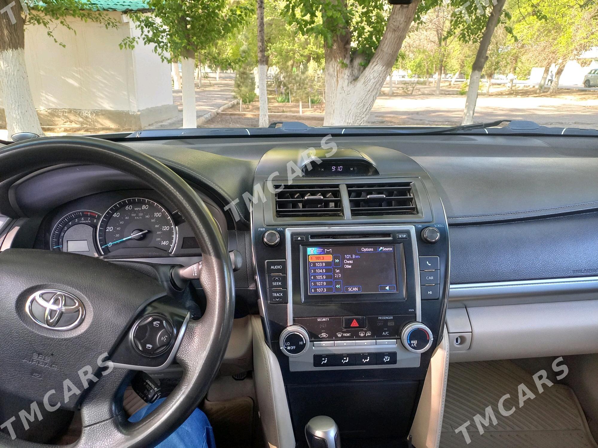 Toyota Camry 2014 - 230 000 TMT - Aşgabat - img 4