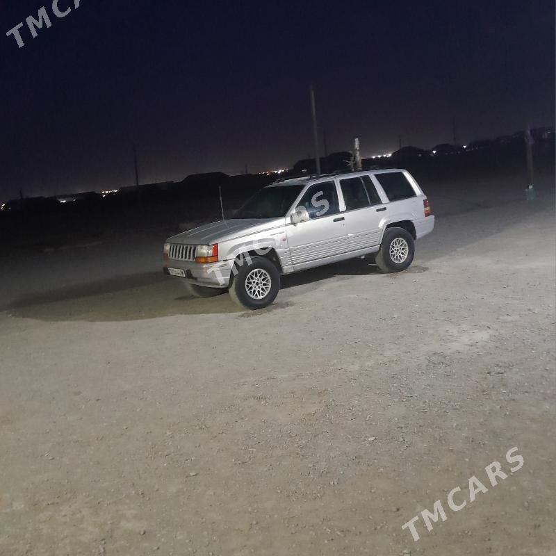 Jeep Grand Cherokee 1995 - 30 000 TMT - Bäherden - img 3