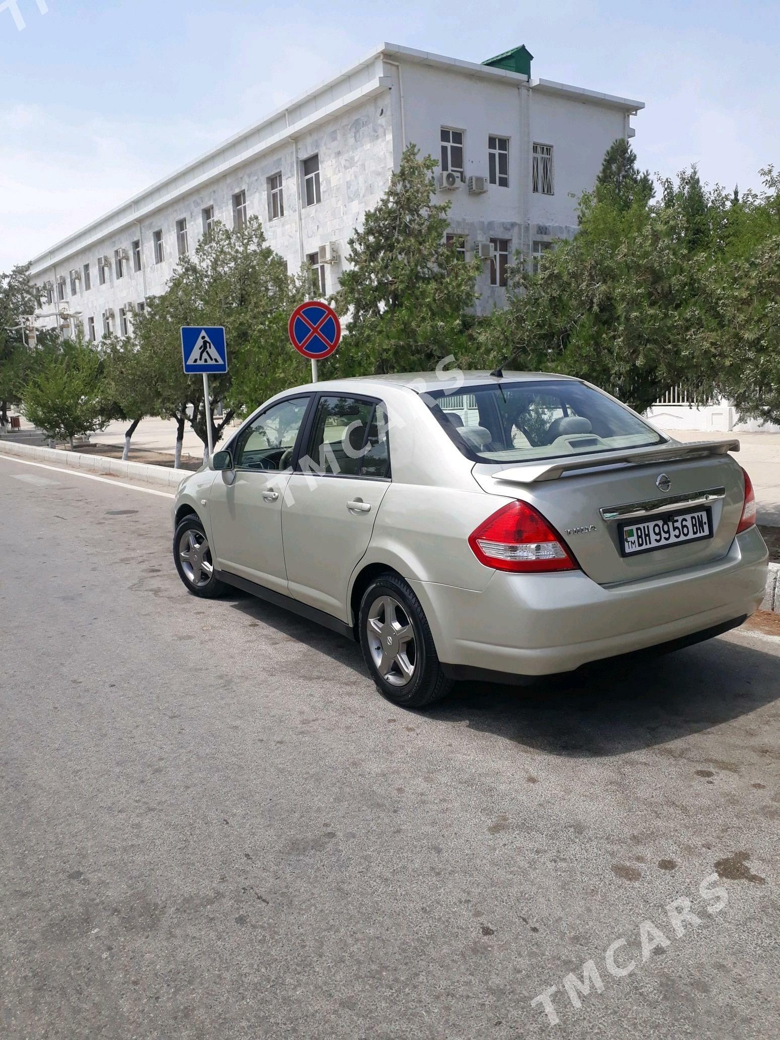 Nissan Tiida 2006 - 120 000 TMT - Балканабат - img 2