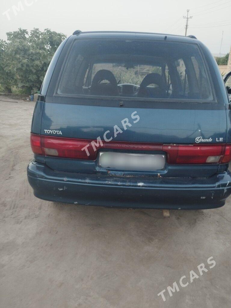 Toyota Previa 1991 - 71 000 TMT - Halaç - img 5