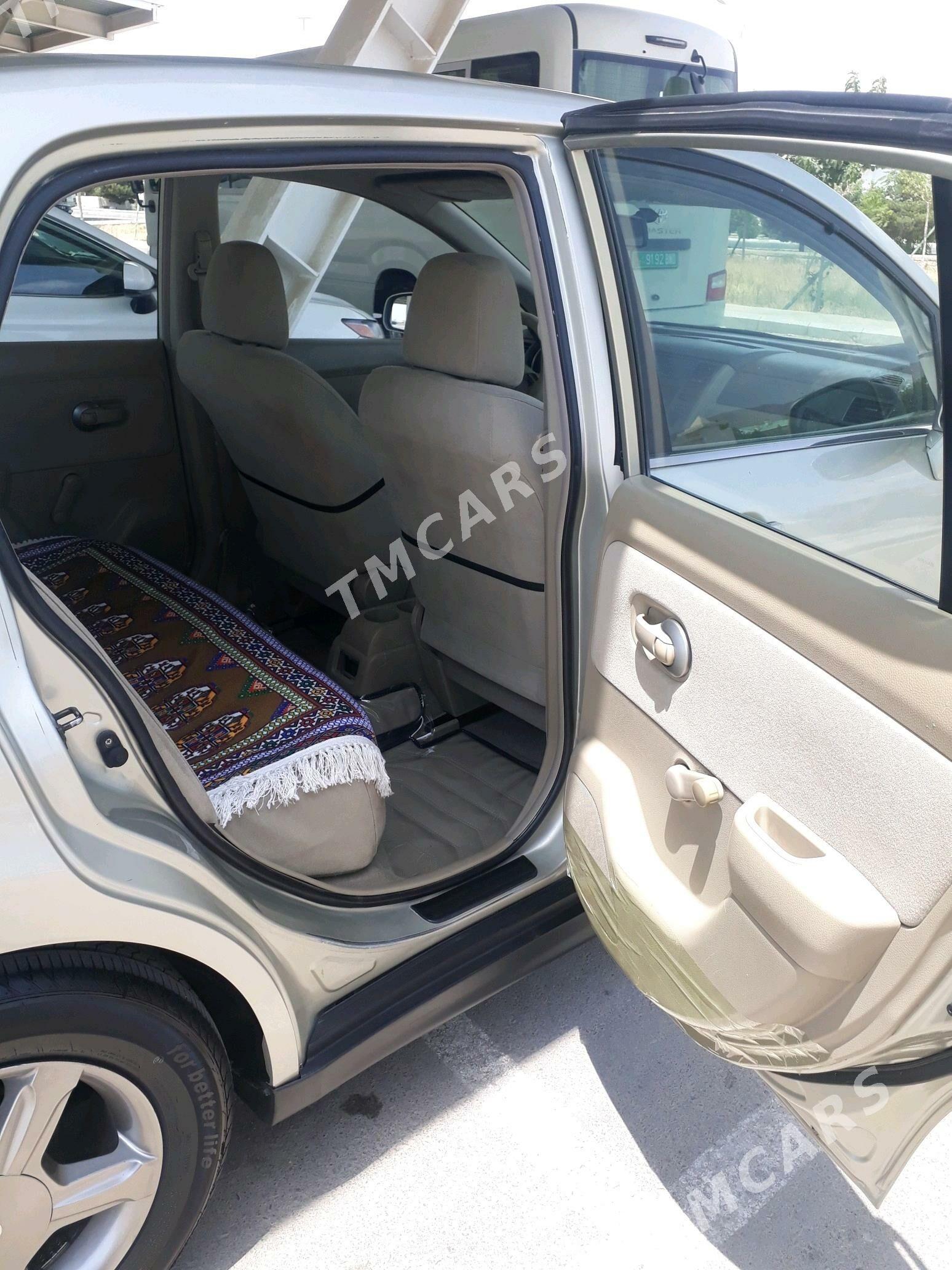 Nissan Tiida 2006 - 120 000 TMT - Балканабат - img 5