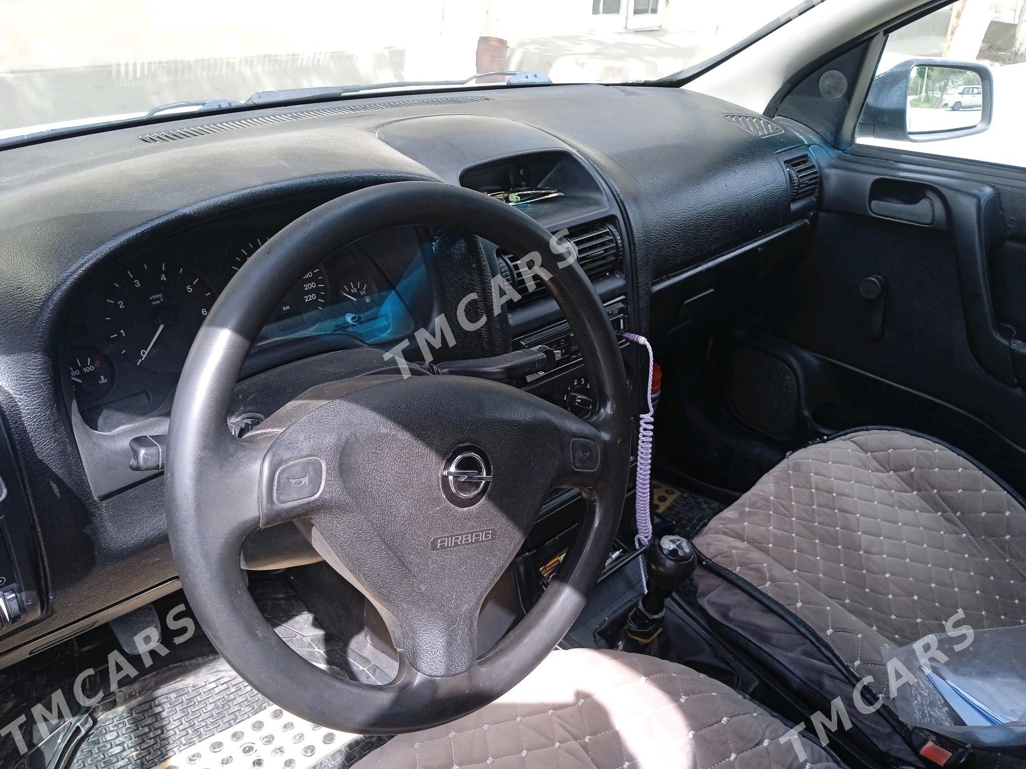 Opel Astra 1998 - 66 000 TMT - Bäherden - img 4