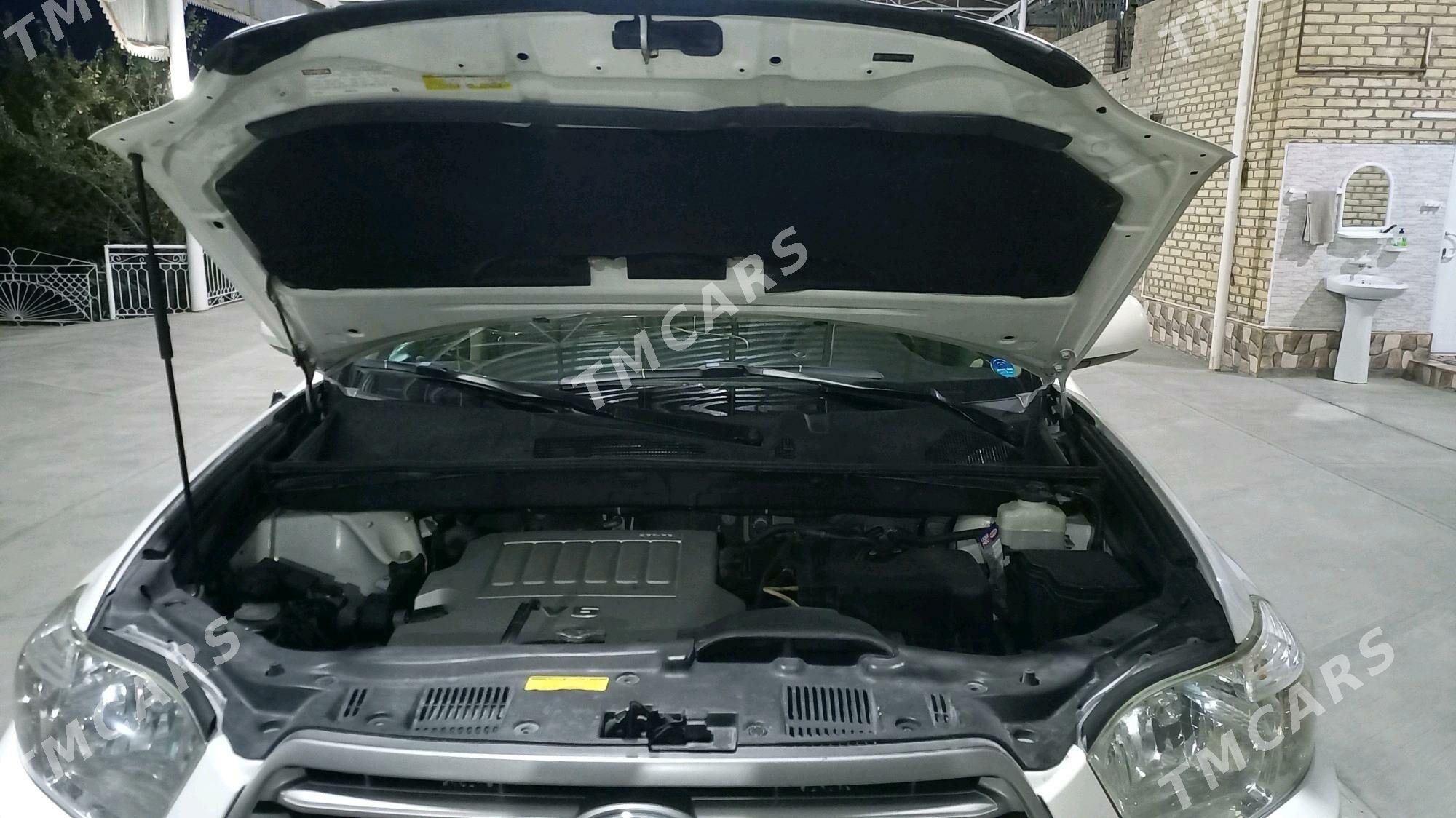 Toyota Highlander 2009 - 300 000 TMT - Mary - img 6