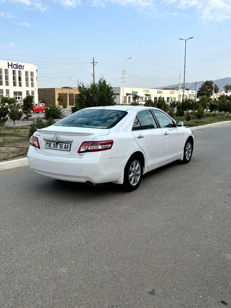 Toyota Camry 2011 - 172 000 TMT - Бахарден - img 5