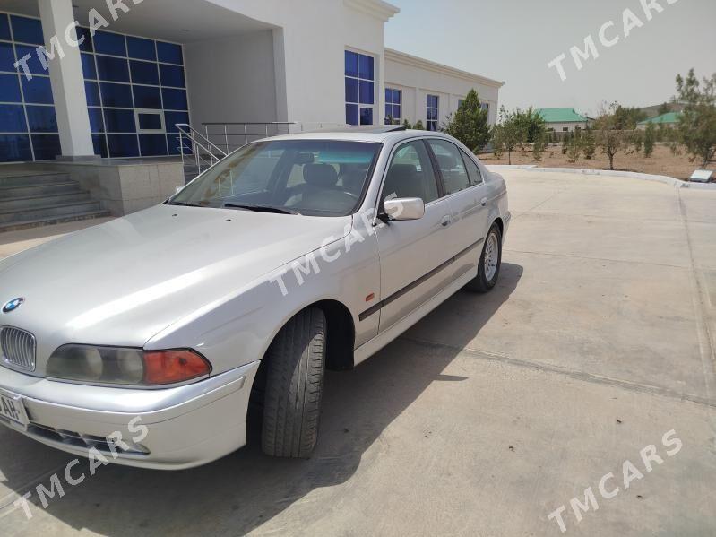 BMW E39 2000 - 105 000 TMT - Änew - img 3