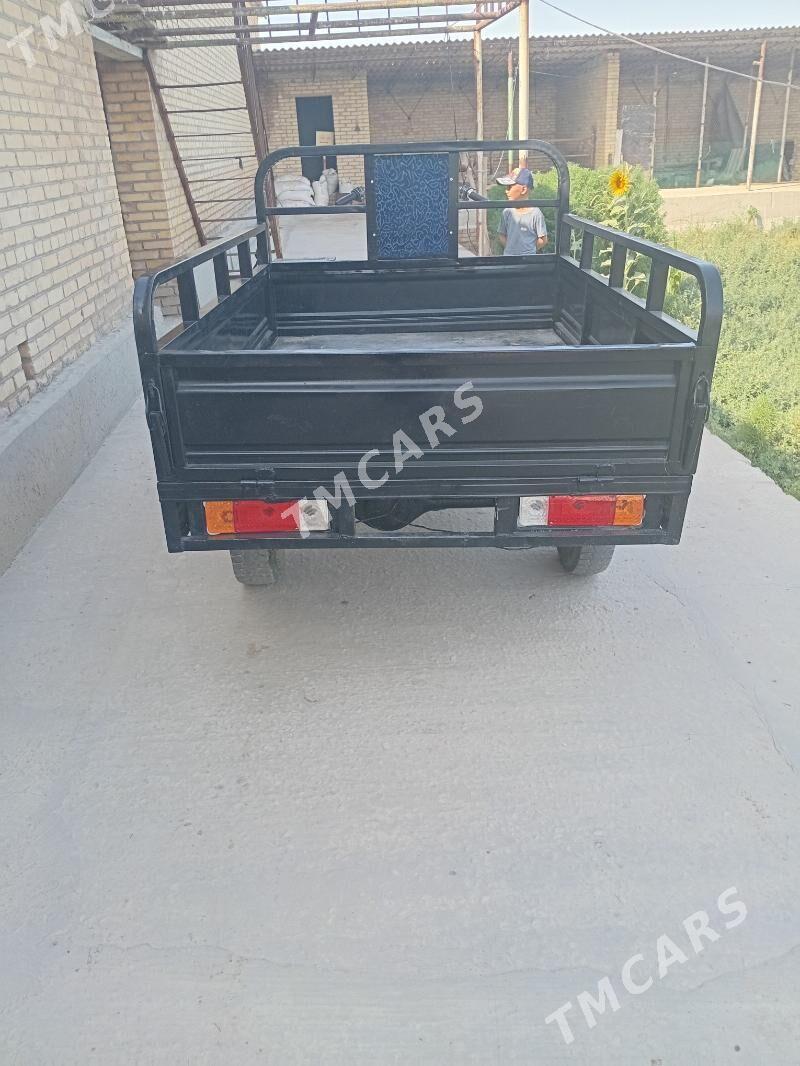 Fekon FK200-14G 2015 - 14 000 TMT - Hojambaz - img 2