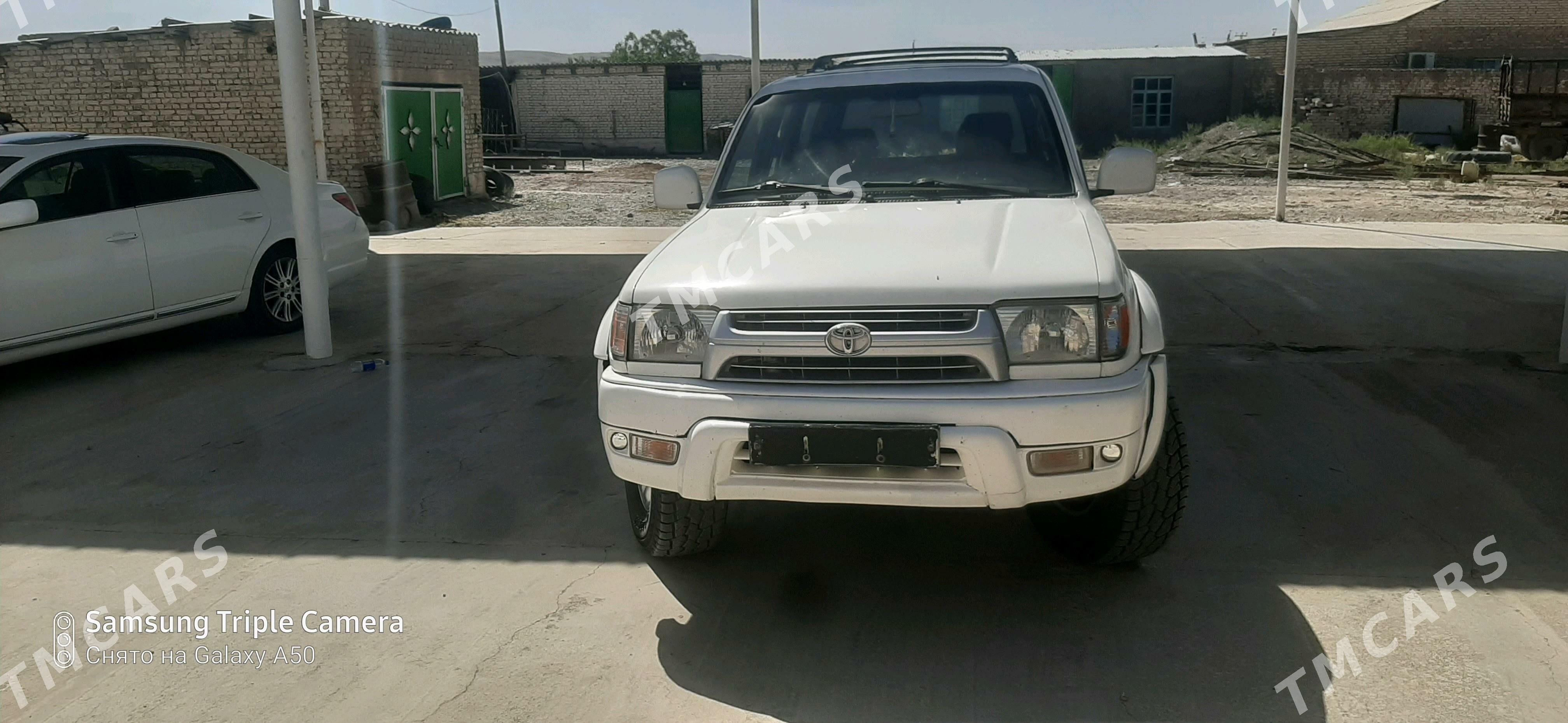Toyota 4Runner 2002 - 170 000 TMT - Kaka - img 3