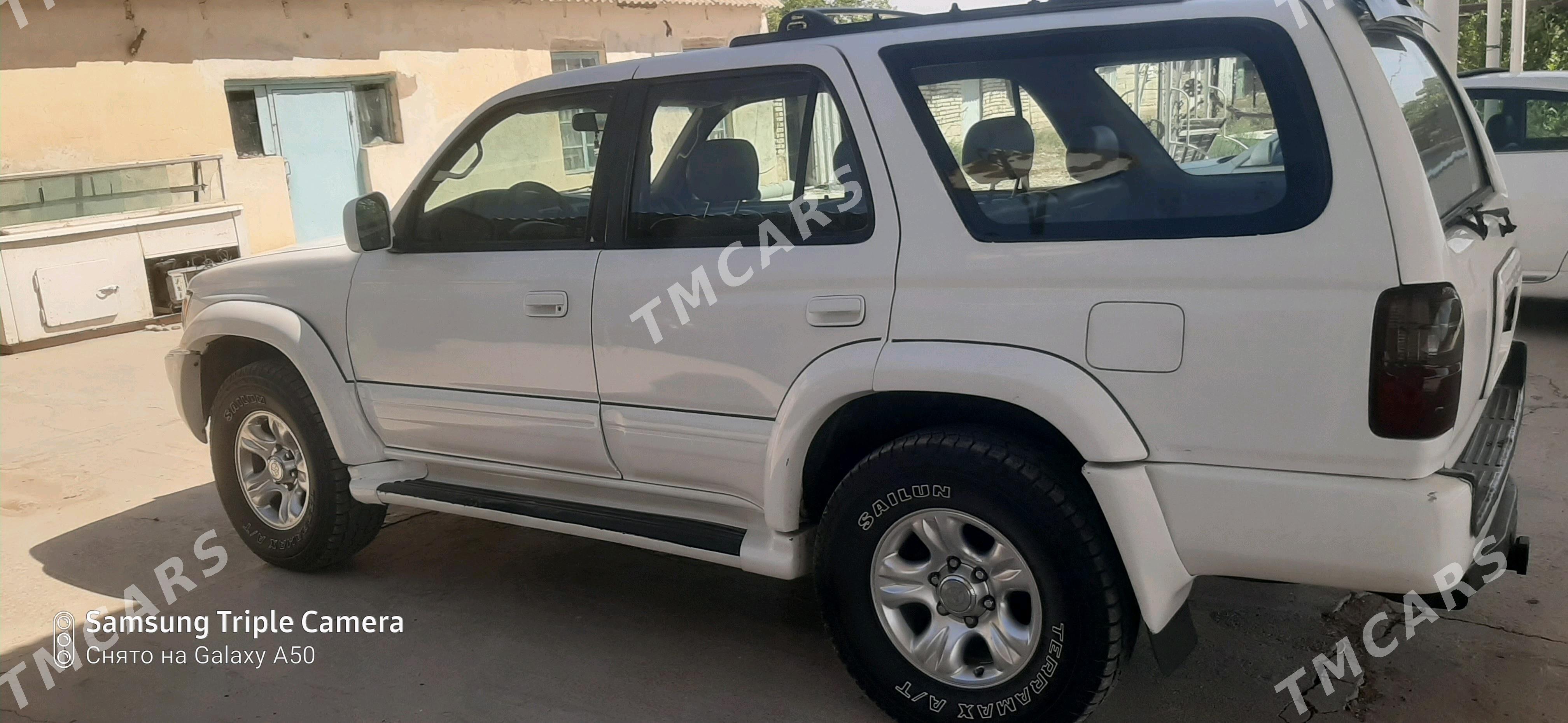 Toyota 4Runner 2002 - 170 000 TMT - Kaka - img 2
