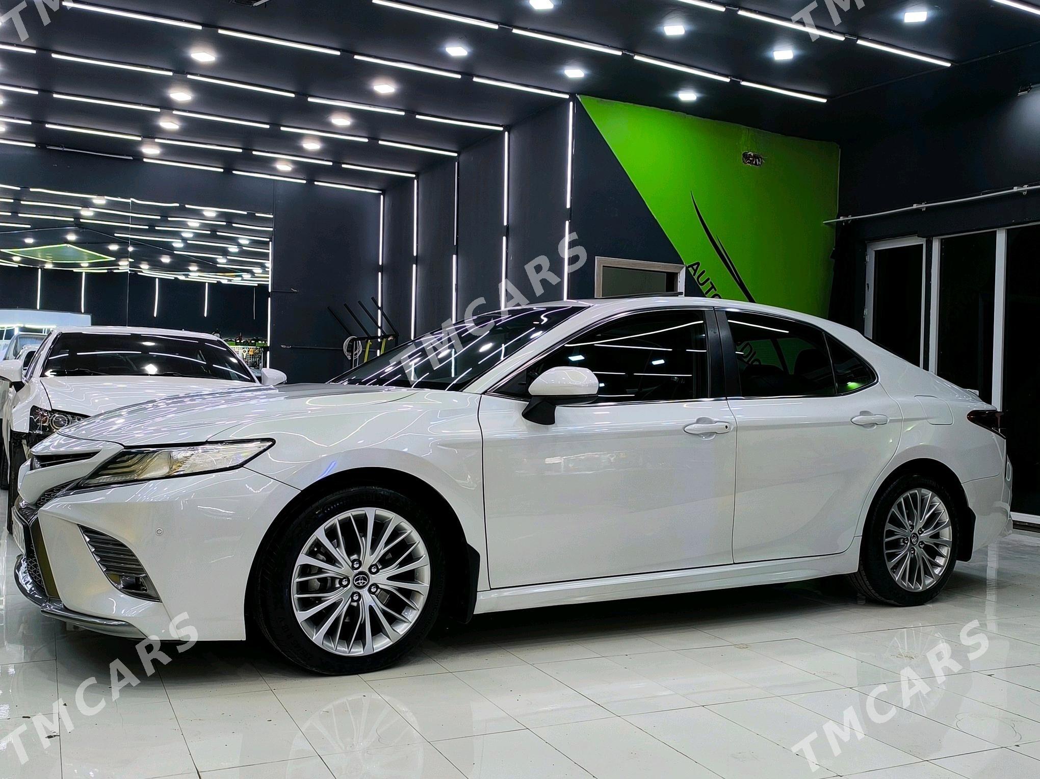 Toyota Camry 2018 - 300 000 TMT - Ашхабад - img 3