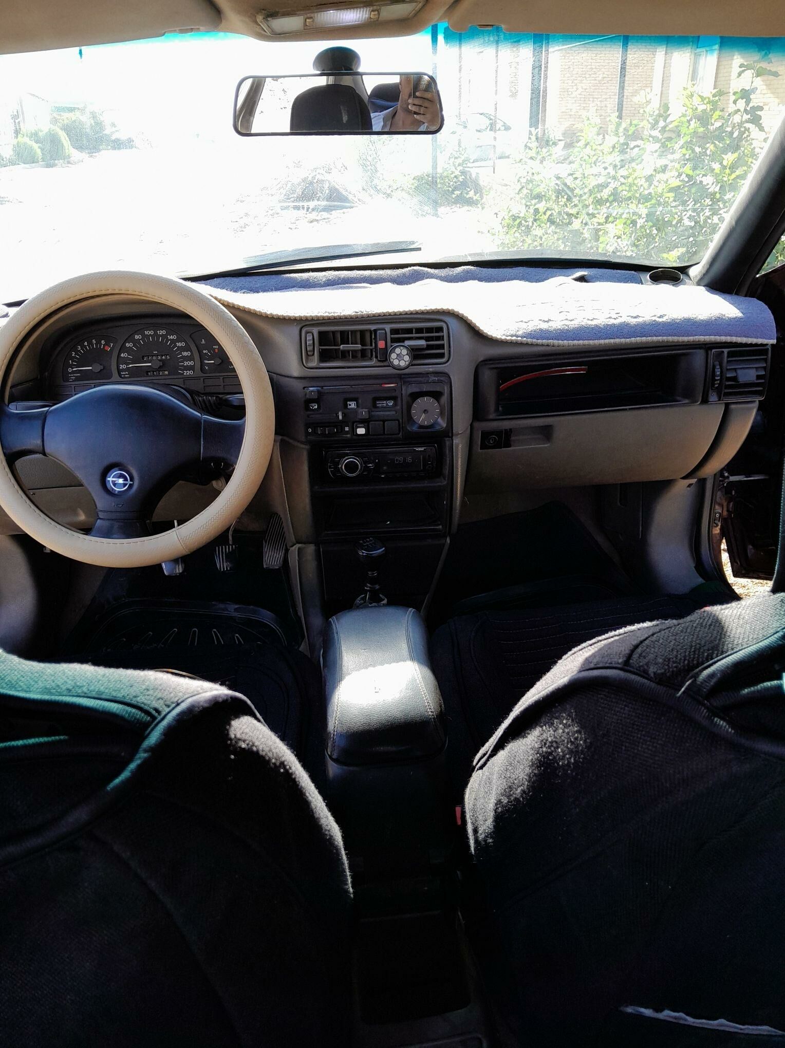 Opel Vectra 1991 - 35 000 TMT - Фарап - img 9