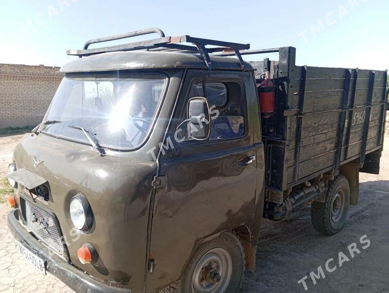 UAZ 2206 1982 - 32 000 TMT - Чарджоу - img 2