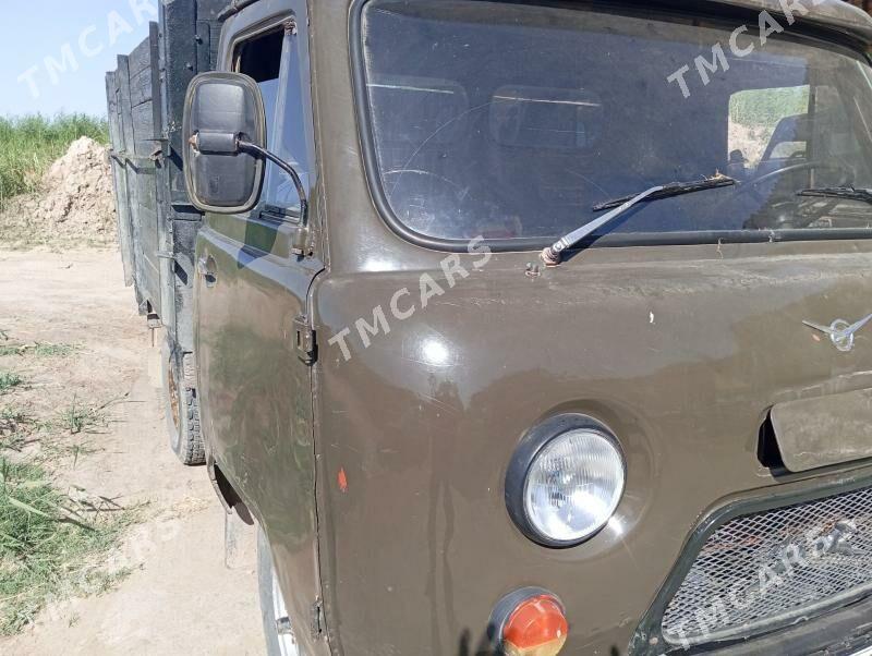 UAZ 2206 1982 - 32 000 TMT - Чарджоу - img 3