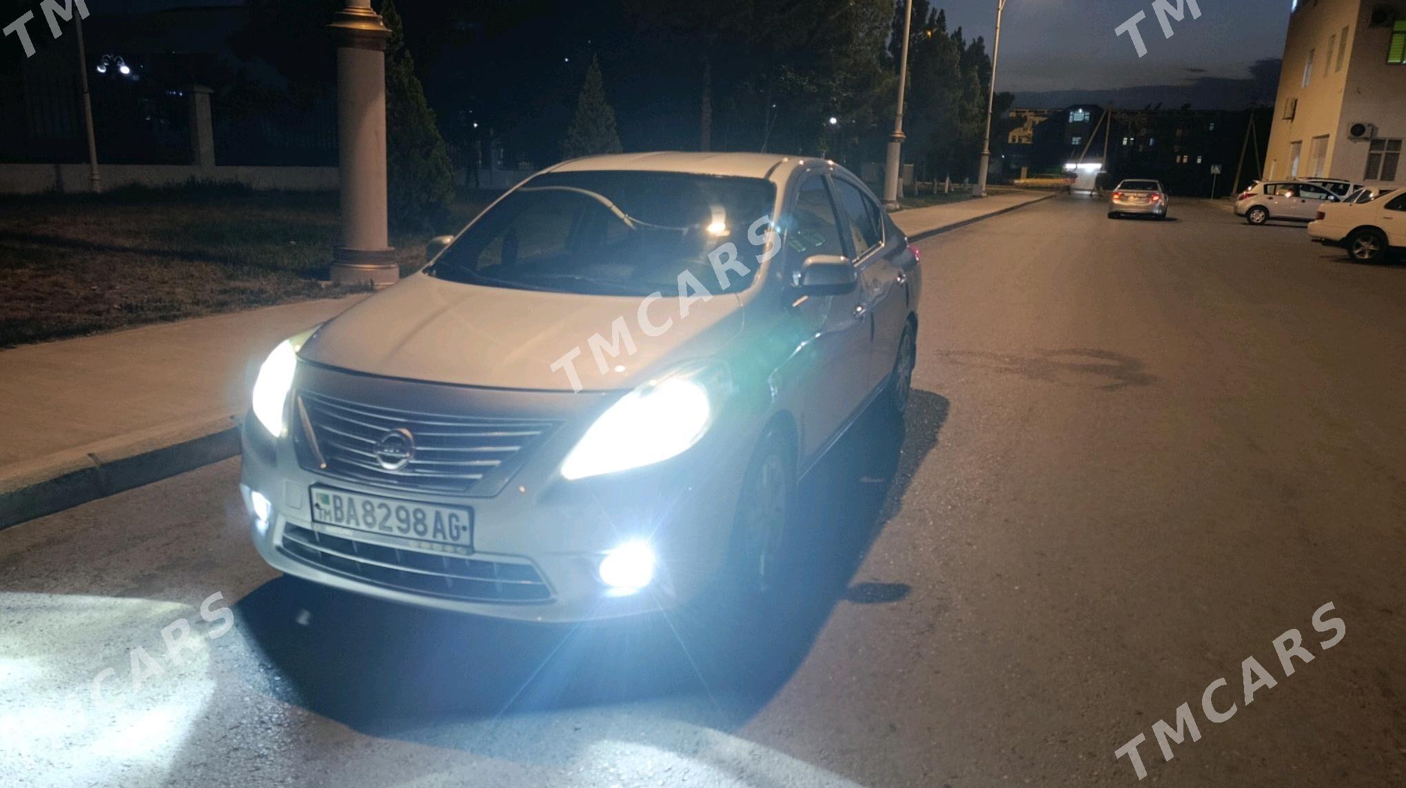 Nissan Versa 2011 - 135 000 TMT - Ашхабад - img 8
