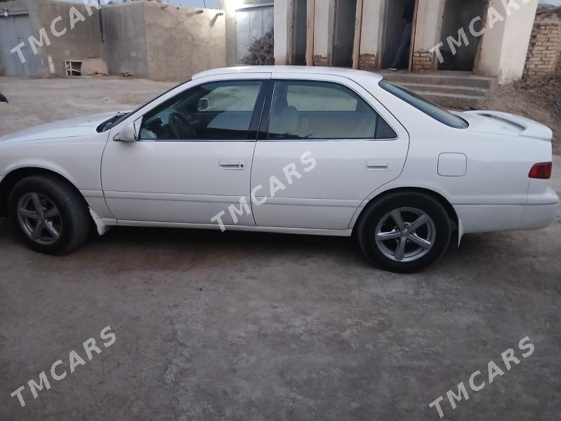 Toyota Camry 2000 - 128 000 TMT - Akdepe - img 6