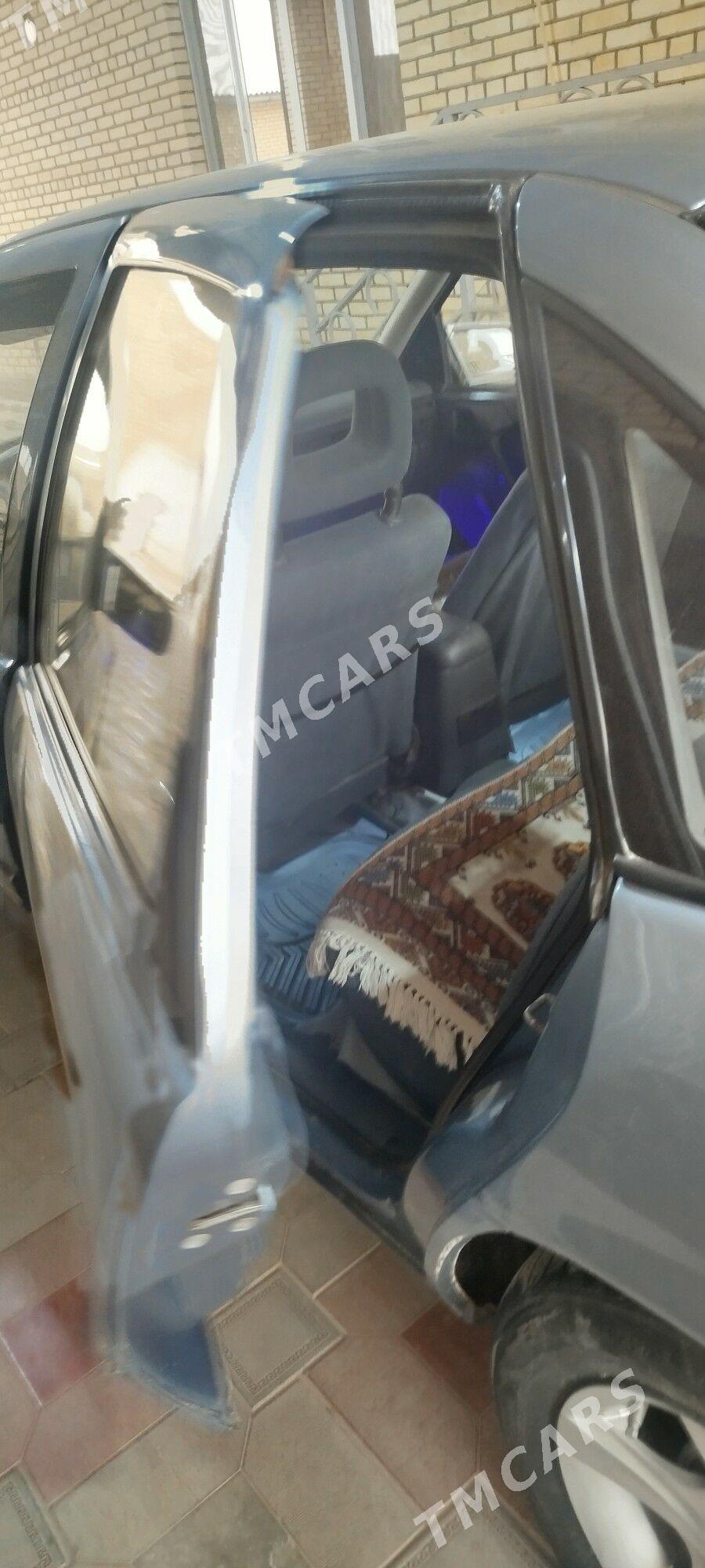 Opel Vectra 1991 - 40 000 TMT - Mary - img 10