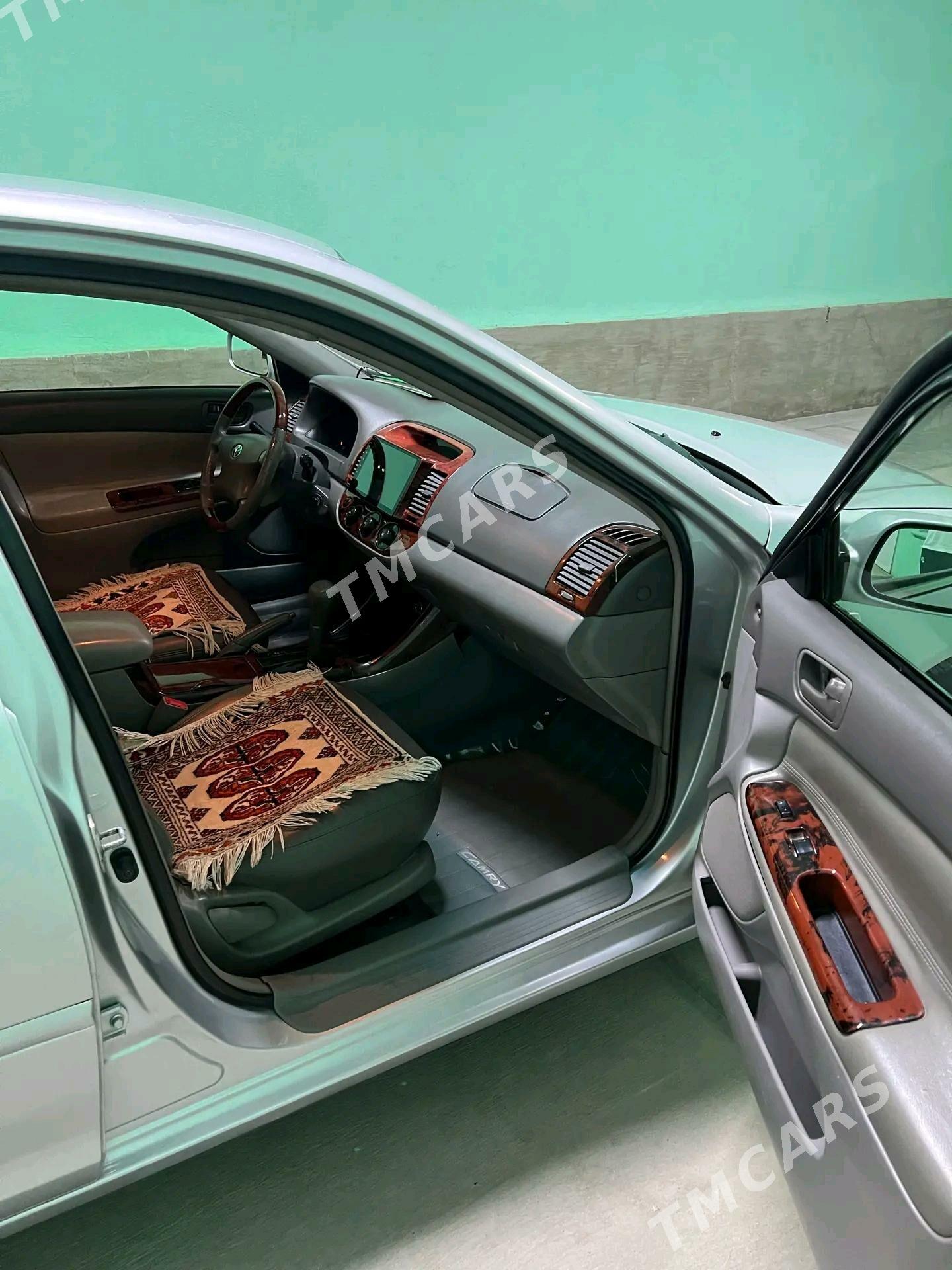 Toyota Camry 2002 - 158 000 TMT - Кака - img 8