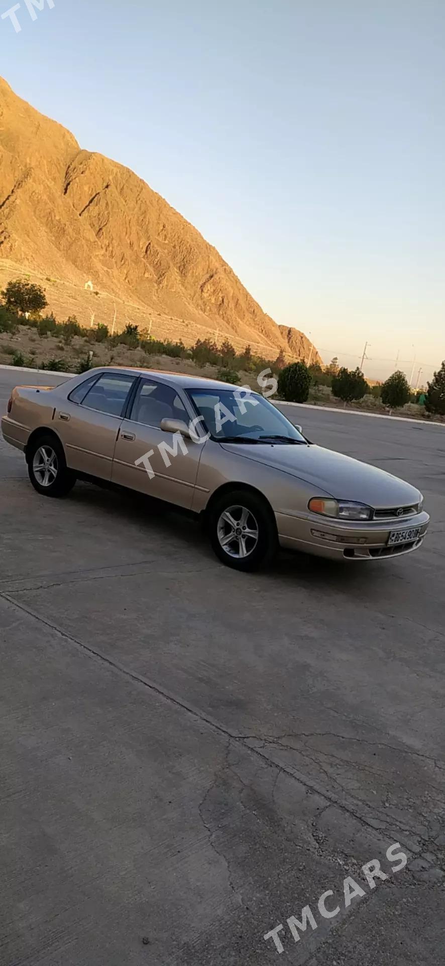 Toyota Camry 1994 - 85 000 TMT - Балканабат - img 2