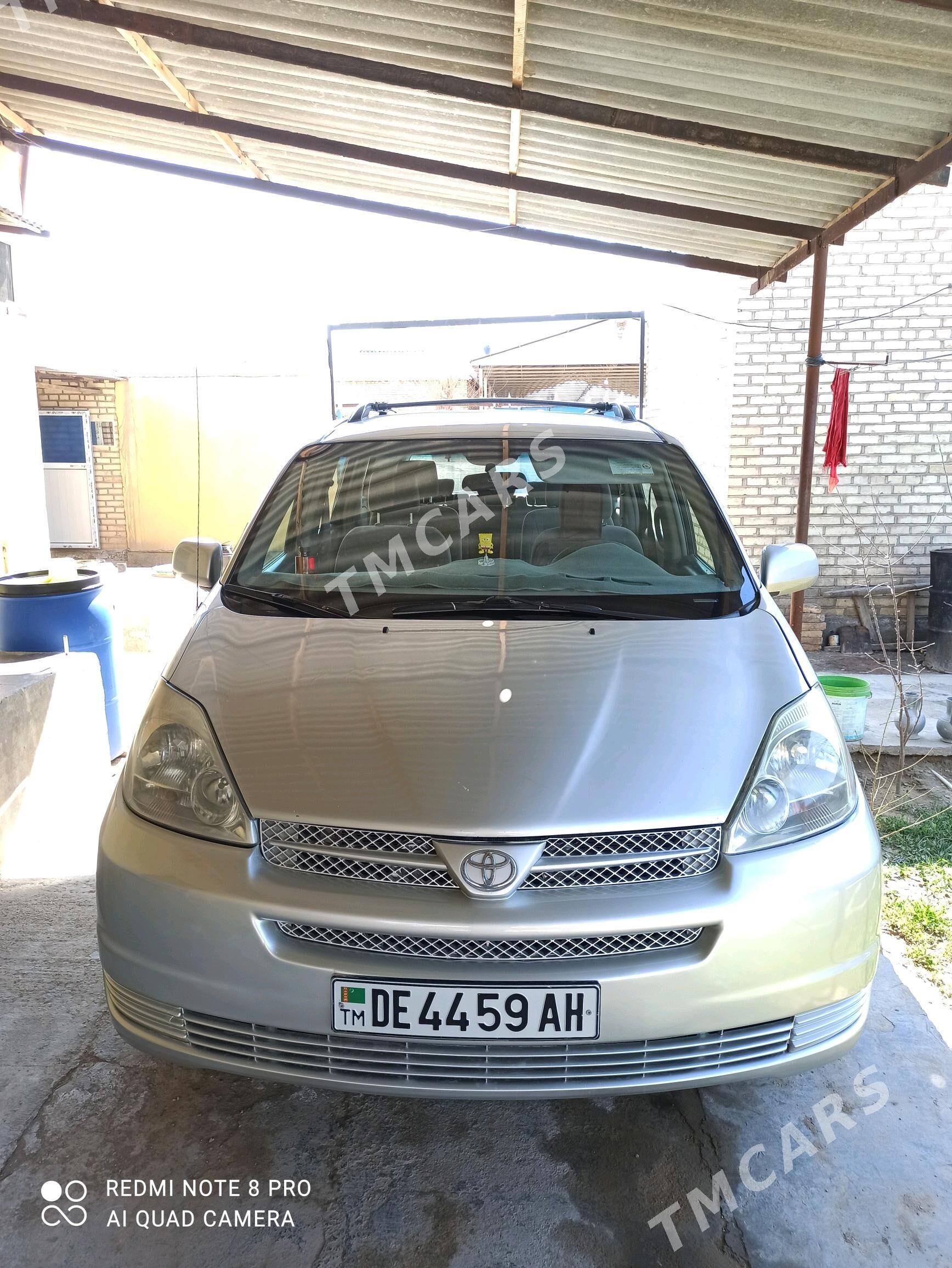 Toyota Sienna 2004 - 195 000 TMT - Babadaýhan - img 6