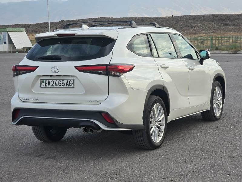 Toyota Highlander 2021 - 510 000 TMT - Aşgabat - img 3